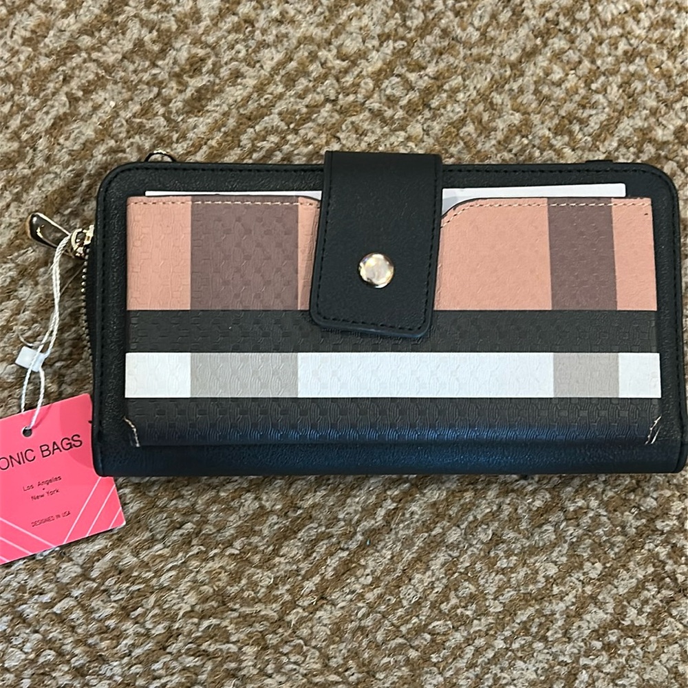 NWT wallet